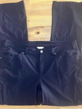 Duluth Trading Women's Size Flexpedition Boot Cut Pants 18x33 Dark Blue 95704